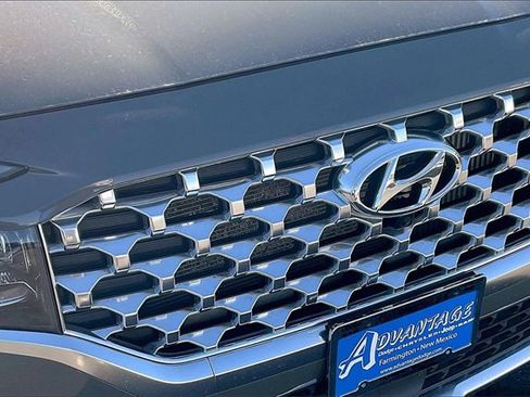 Used 2023 Hyundai Santa Fe Limited image 30