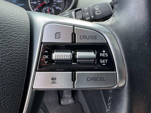 Used 2022 Kia Telluride LX AWD/4WD image 23