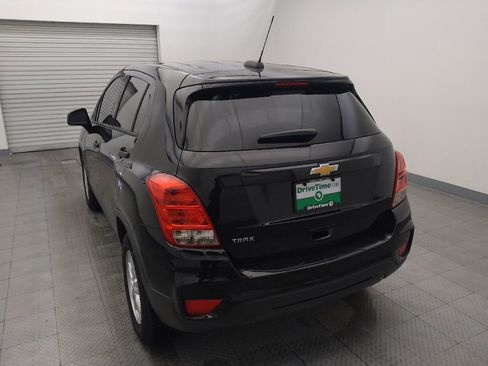 Used 2020 Chevrolet Trax LS w/ Tint and Cruise Package FWD image 6