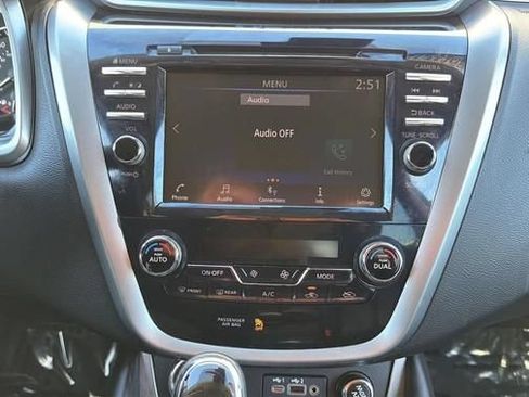 Used 2024 Nissan Murano SV w/ SV Midnight Edition Package AWD/4WD image 18