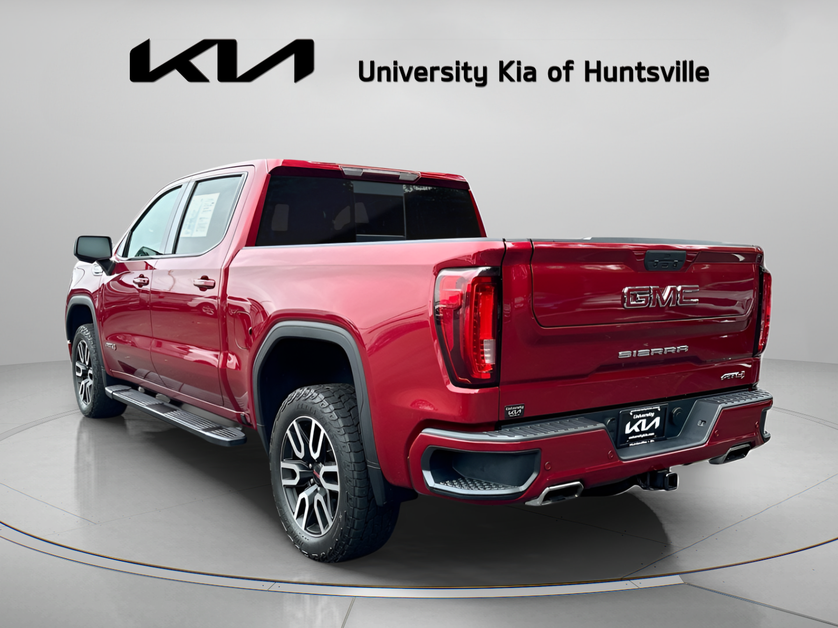 Used 2020 GMC Sierra 1500 AT4 w/ AT4 Premium Package AWD/4WD image 6