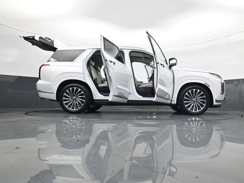 Used 2024 Hyundai Palisade Calligraphy AWD/4WD image 35