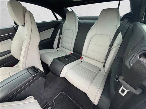 Used 2014 Mercedes-Benz E 350 E 350 image 19