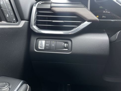 Used 2024 GMC Acadia Denali w/ Super Cruise Package image 18