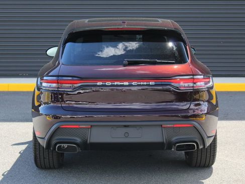 New 2026 Porsche Macan image 7