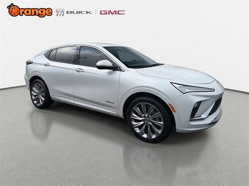Used 2024 Buick Envista Avenir image 1