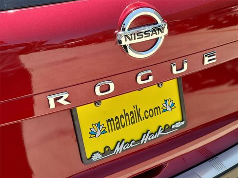 Used 2021 Nissan Rogue SL w/ Premium Package FWD image 32