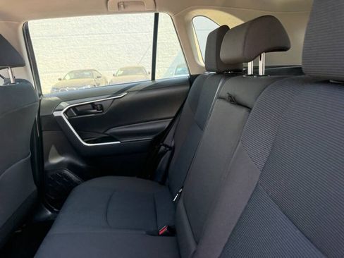 Used 2025 Toyota RAV4 LE FWD image 17