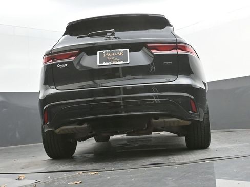 Certified 2026 Jaguar F-PACE R-Dynamic S image 34