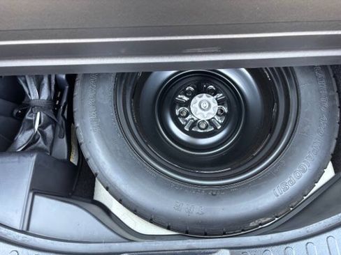Used 2017 Toyota RAV4 LE w/ Carpet Mat Package FWD image 19