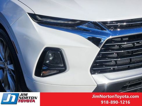 Used 2019 Chevrolet Blazer Premier w/ Sun and Wheels Package image 10