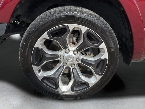 Used 2019 RAM 1500 Limited w/ Advanced Safety Group AWD/4WD image 10