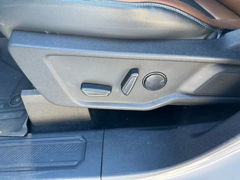 Used 2023 Ford Bronco Outer Banks image 28