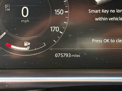 Used 2019 Land Rover Range Rover Long Wheelbase Supercharged AWD/4WD image 12