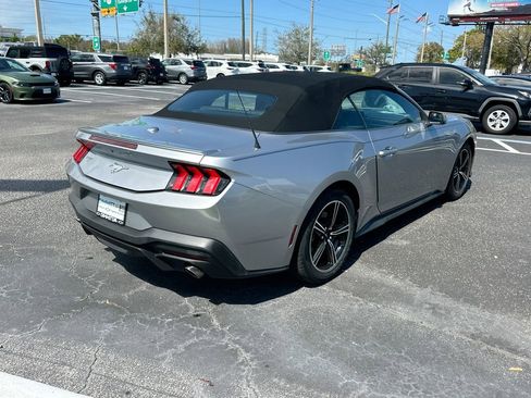 Used 2024 Ford Mustang Premium image 6
