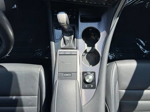Used 2020 Lexus RX 350 F Sport w/ Accessory Package AWD/4WD image 26