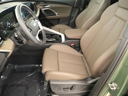 New 2025 Audi Q5 Prestige image 23