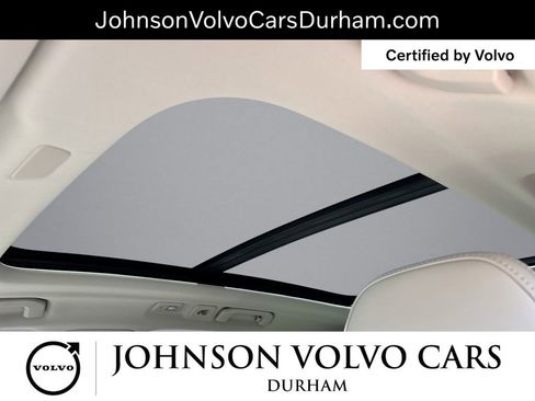 Used 2023 Volvo XC60 B5 Ultimate w/ Climate Package FWD image 17