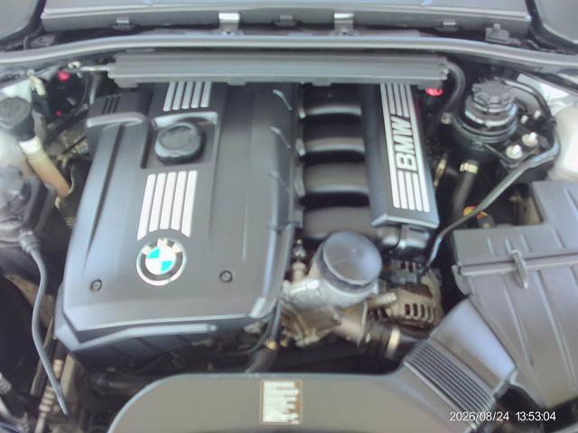 Used 2012 BMW 328i xDrive Coupe AWD/4WD image 8