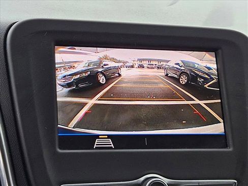 Used 2020 Chevrolet Equinox LS w/ LS Convenience Package image 19