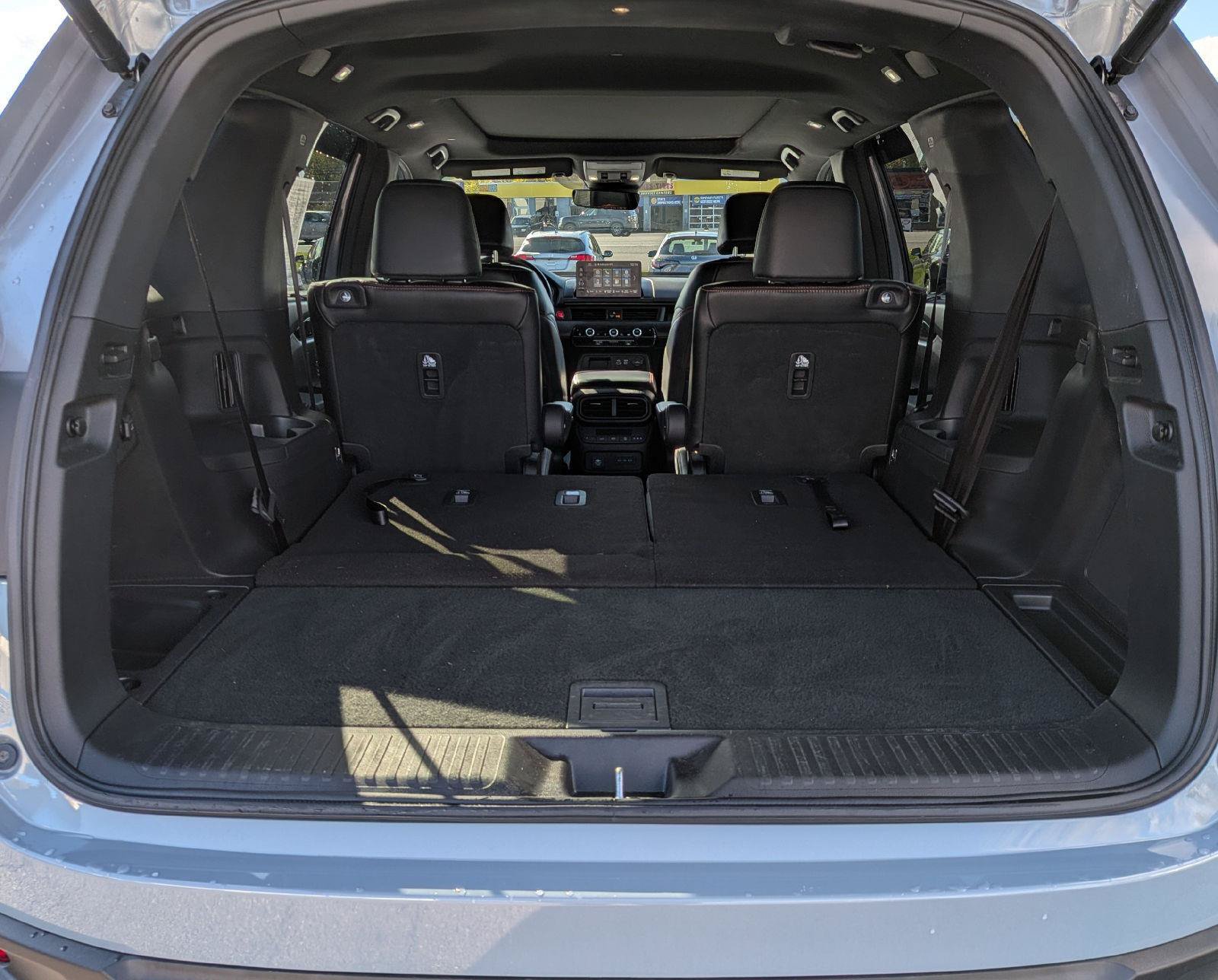 Certified 2025 Honda Pilot TrailSport image 10