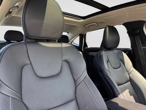 Used 2023 Volvo S90 B6 Ultimate w/ Lounge Package AWD/4WD image 53