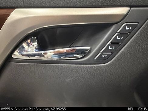 Used 2016 Lexus RX 350 AWD w/ Premium Package image 18