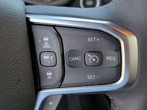 Used 2025 RAM 1500 Lone Star image 19