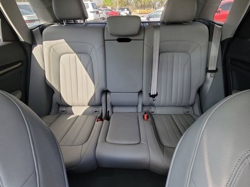 Used 2018 Audi Q5 2.0T Premium Plus w/ Premium Plus Package image 5