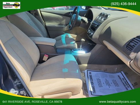 Used 2011 Nissan Altima Hybrid Sedan image 18