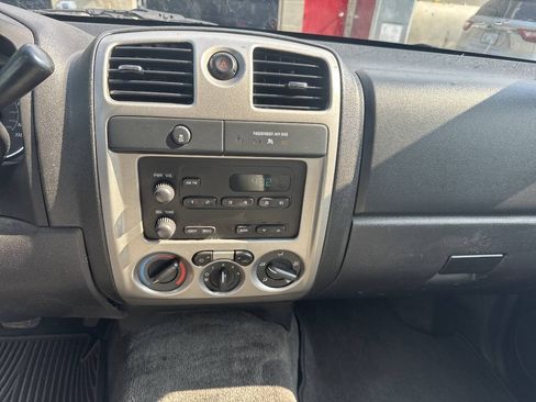 Used 2012 Chevrolet Colorado W/T RWD image 15