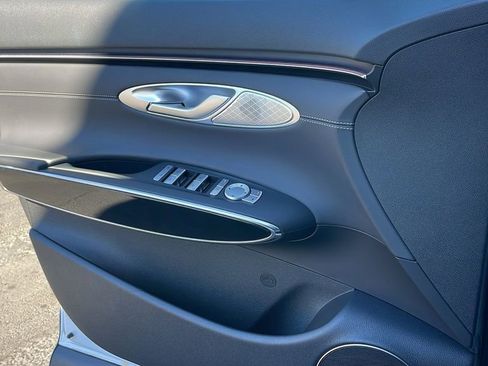 Used 2026 Genesis GV70 2.5T image 25