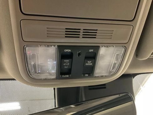 Used 2019 Honda Pilot EX-L image 19