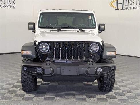 Used 2023 Jeep Wrangler Willys image 3