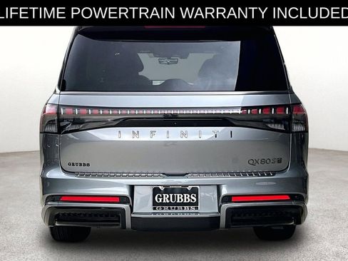 Certified 2026 INFINITI QX80 4WD w/ Sport Exterior Package image 5