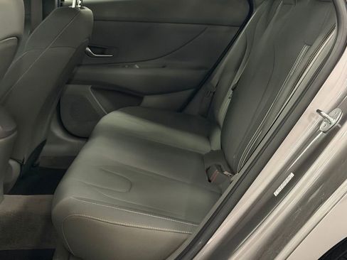 Used 2023 Hyundai Elantra SEL w/ Convenience Package FWD image 23