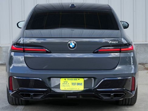 Used 2023 BMW 760i xDrive w/ Executive Package AWD/4WD image 55