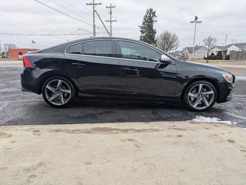 Used 2015 Volvo S60 T6 R-Design Platinum image 5