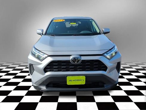 Used 2024 Toyota RAV4 LE AWD/4WD image 4