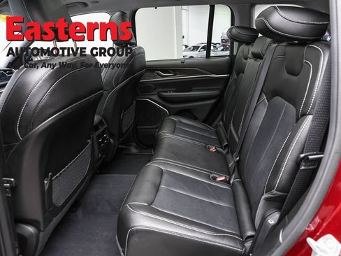 Used 2022 Jeep Grand Cherokee Limited 4xe w/ Luxury Tech Group II AWD/4WD image 24
