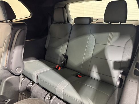 New 2026 GMC Acadia AT4 w/ LPO, Floor Liner Package image 12