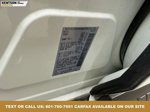 Used 2025 Nissan Pathfinder SV image 42