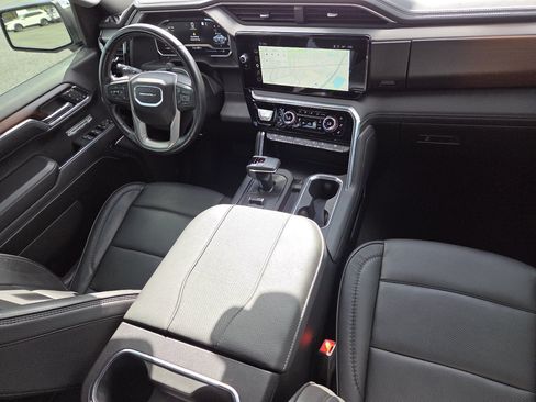 Used 2024 GMC Sierra 1500 Denali AWD/4WD image 29