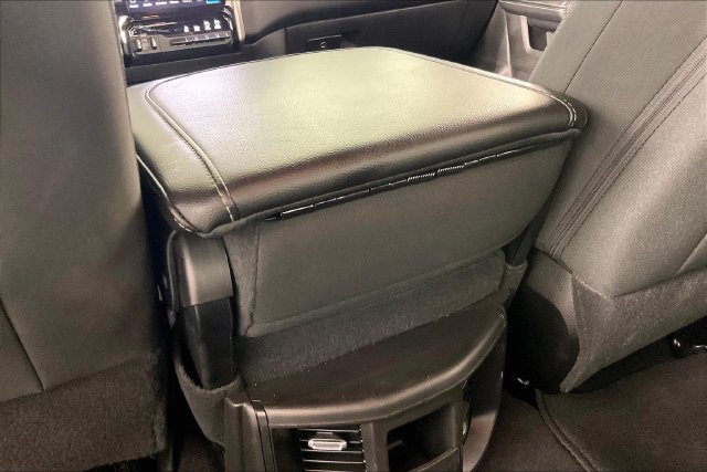 Used 2026 RAM 2500 Big Horn AWD/4WD image 10