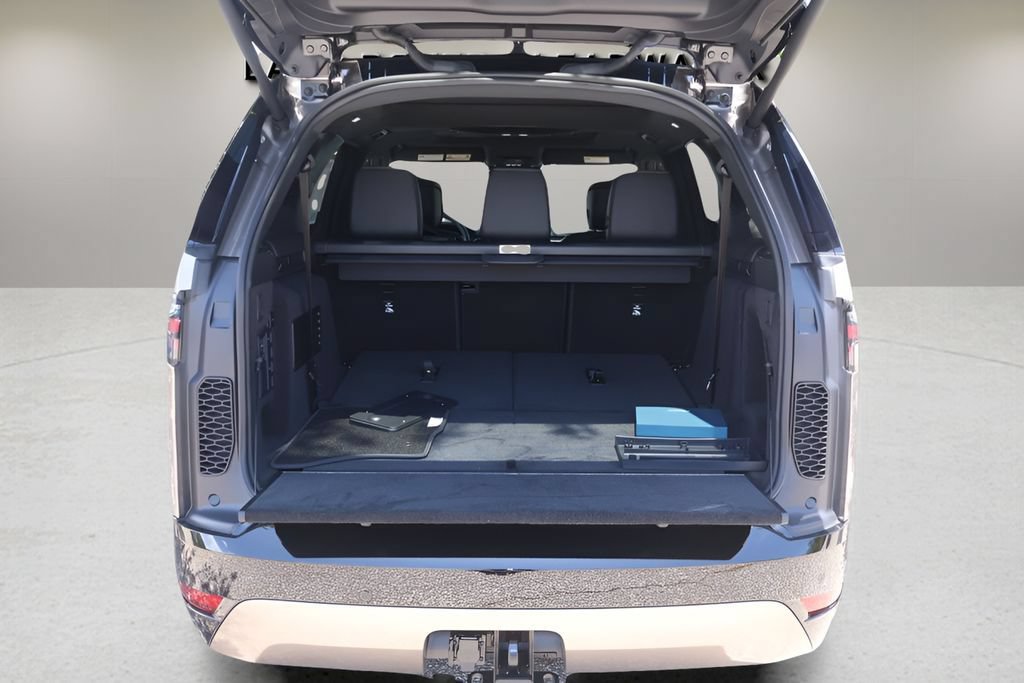 New 2026 Land Rover Discovery Dynamic SE AWD/4WD image 15