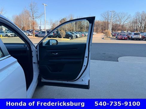 Certified 2023 Honda CR-V LX image 19