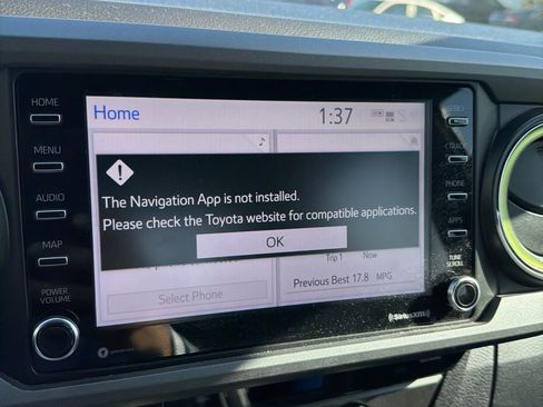 Used 2023 Toyota Tacoma TRD Off-Road image 14