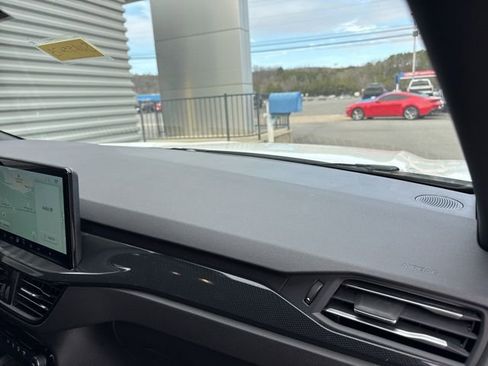 New 2025 Ford Escape ST-Line w/ Equipment Group 301A image 36