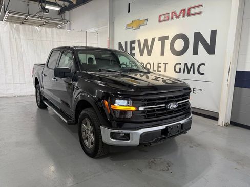 Used 2025 Ford F150 XLT w/ Equipment Group 301A Standard image 2