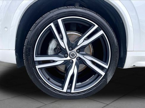 Used 2019 Volvo XC90 T6 R-Design w/ Advanced Package AWD/4WD image 10